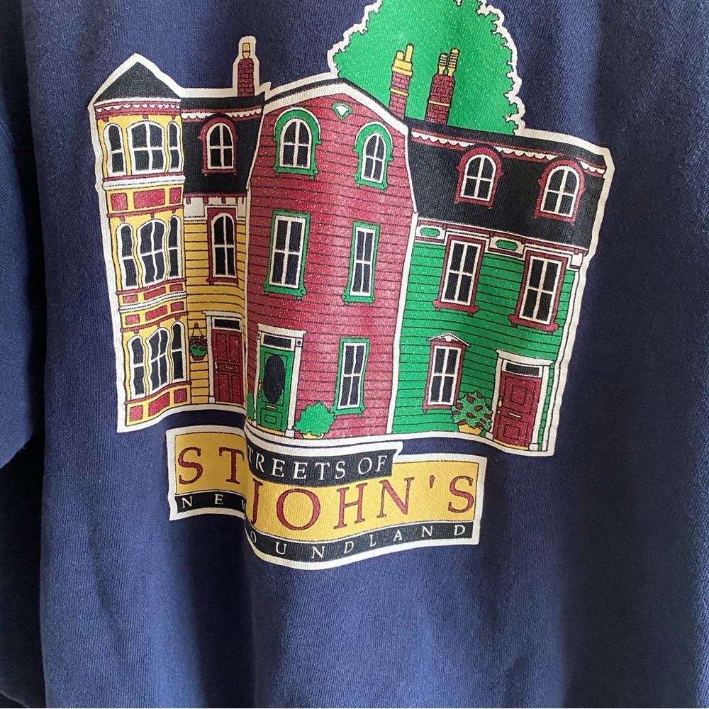 90s Streets of St. John’s Newfoundland Graphic Sweatshirt Size Small Blue Granny - Picture 6 of 15